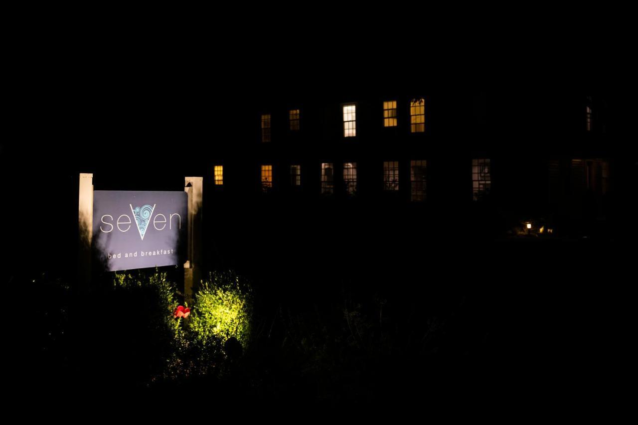 Seven Resort Style Inn Near Beach Shelter Island Heights Kültér fotó